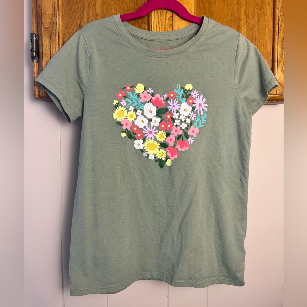 Cat & Jack Tee, Green with Floral Heart graphic, Girl’s L (10/12)